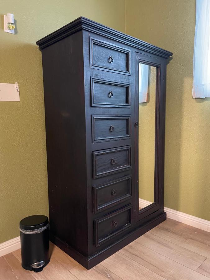 Private Room In La With Free Wifi And Tv With Shared Kitchen 로스앤젤레스 외부 사진