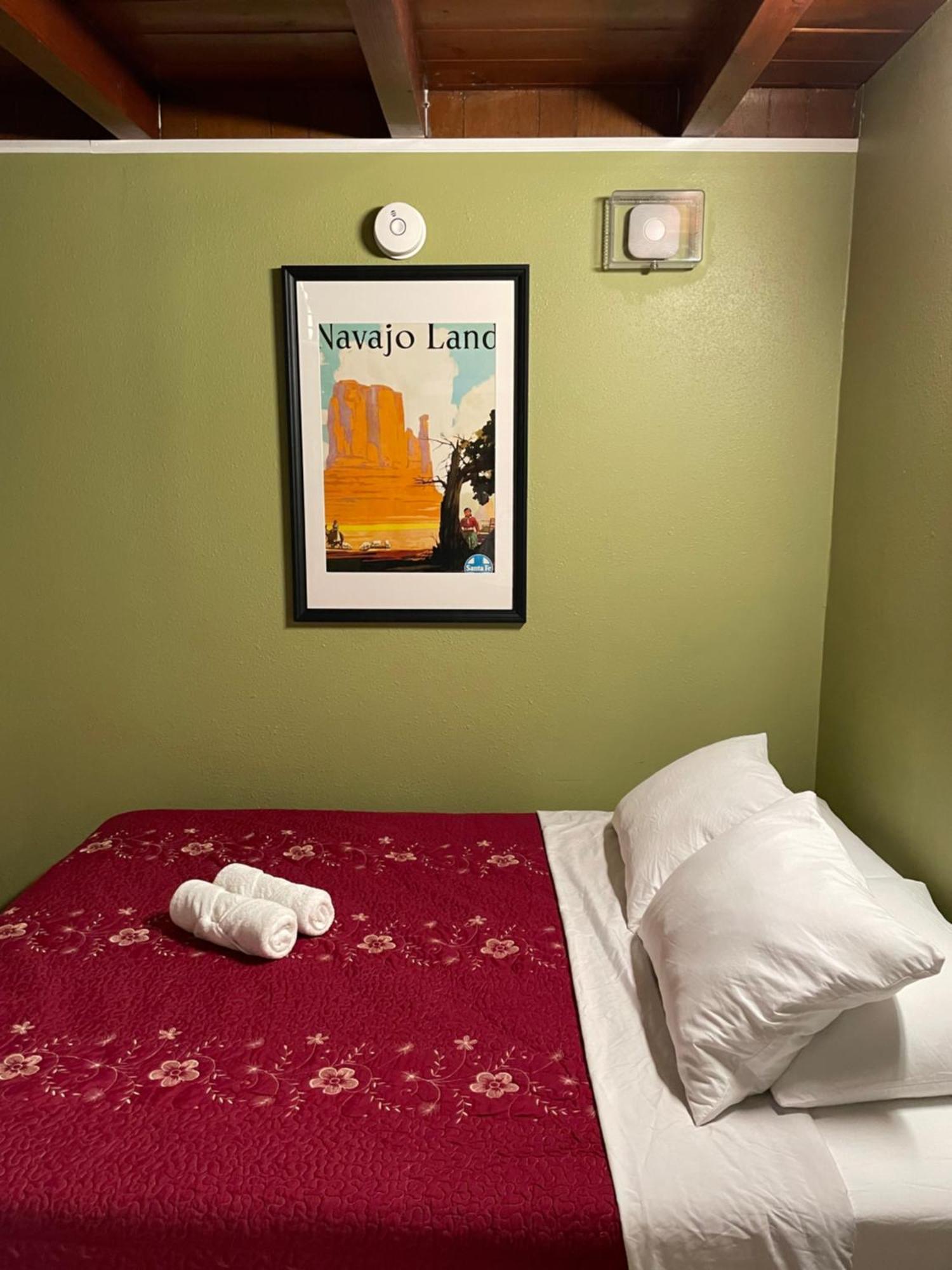 Private Room In La With Free Wifi And Tv With Shared Kitchen 로스앤젤레스 외부 사진