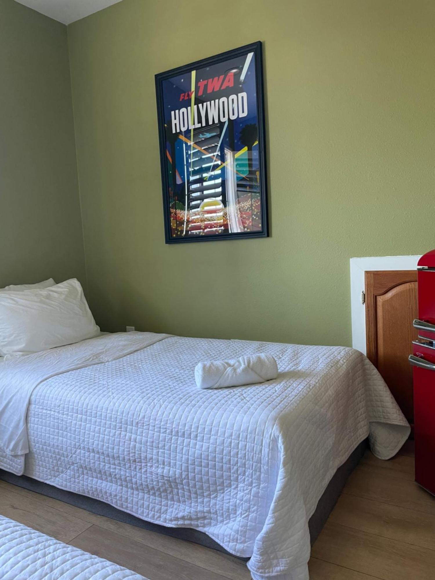 Private Room In La With Free Wifi And Tv With Shared Kitchen 로스앤젤레스 외부 사진